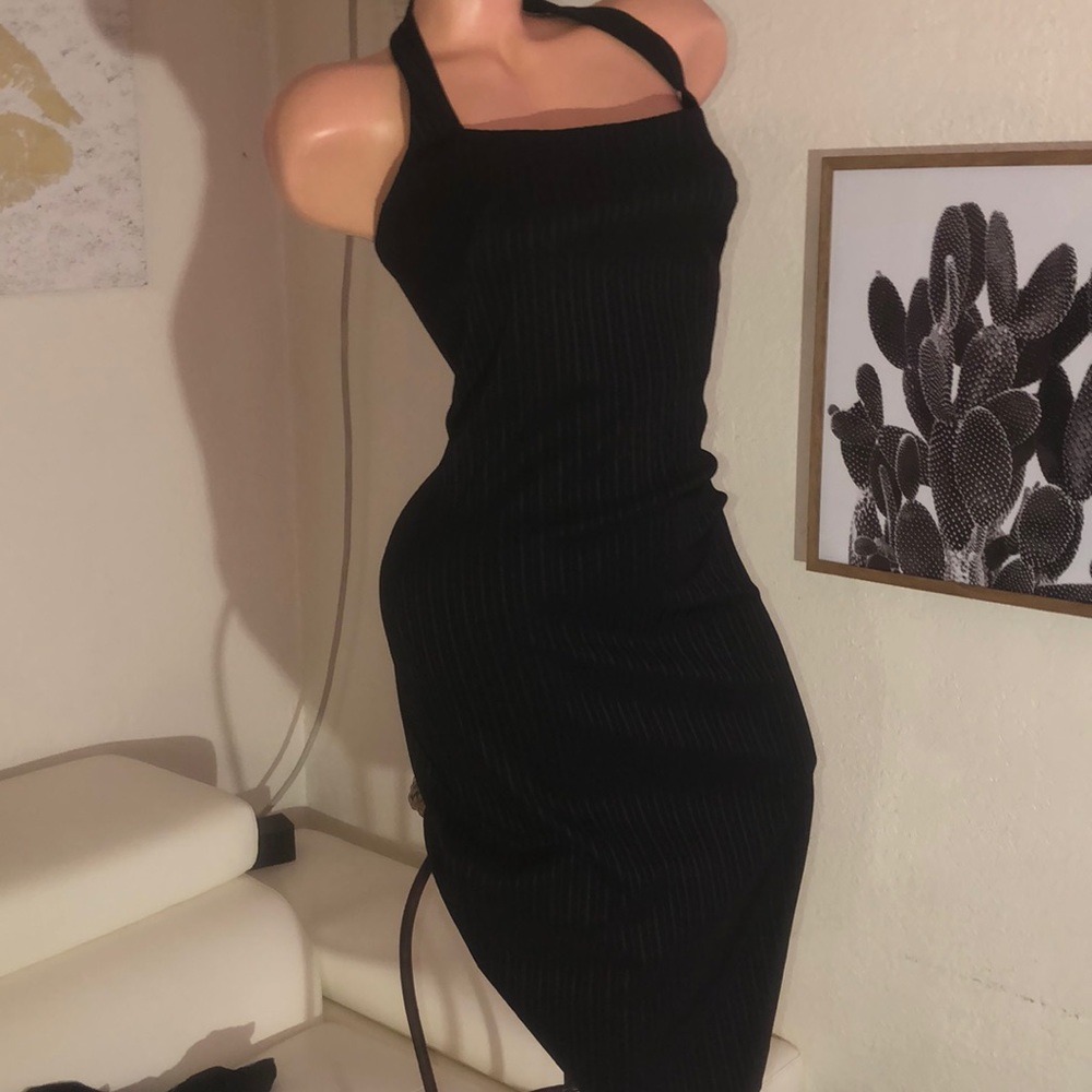 Bebe pinstripe halter dress 2 USA black pinup sexy Bonnie costume 40’s Vegas